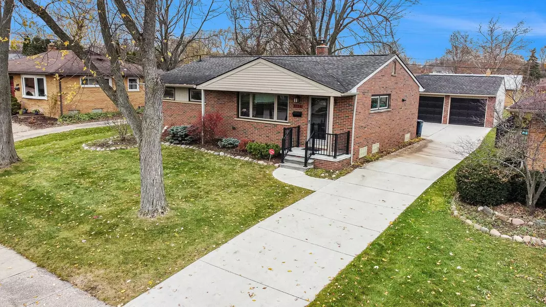 1734 Sanford Place, Ann Arbor, MI 48103