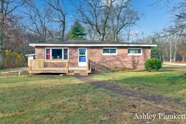 11791 Sikkenga Road, Montague, MI 49437