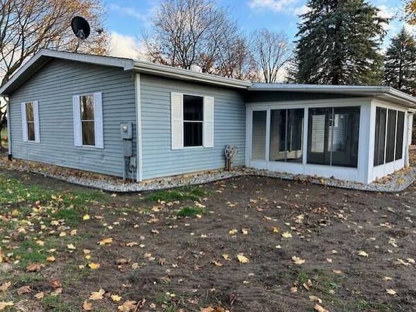 3960 Waldron Road, North Adams, MI 49262