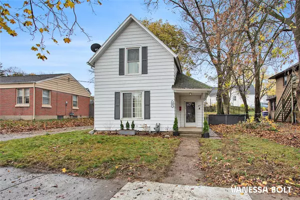 840 Flat NE Street, Grand Rapids, MI 49503