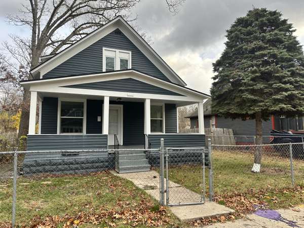 2920 7th Street, Muskegon, MI 49444