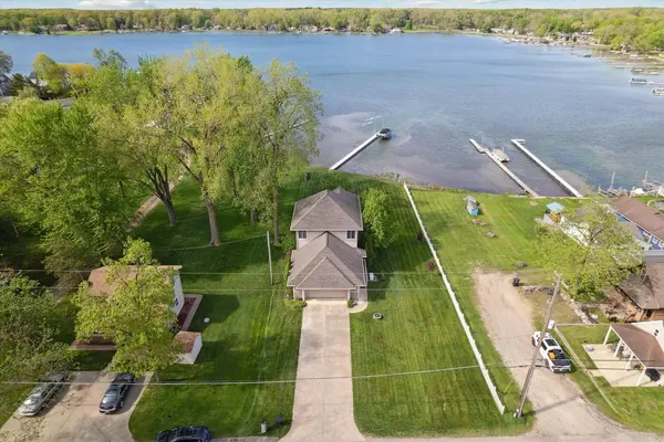 Clarklake, MI 49234,2490 Lakeview Drive