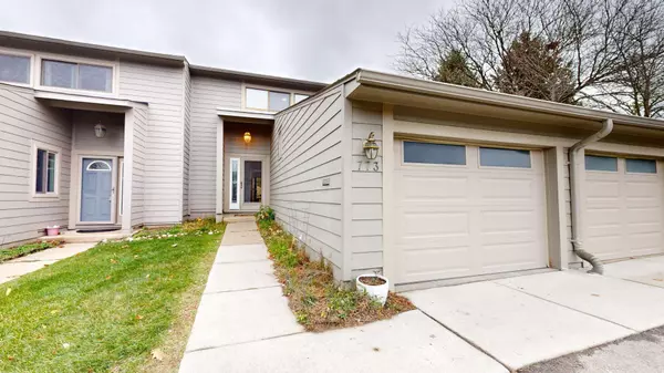 773 Peninsula Court, Ann Arbor, MI 48105