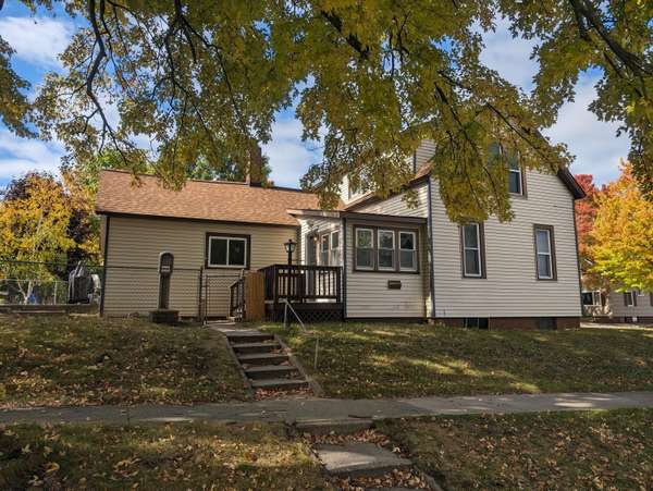 510 5th Street, Ludington, MI 49431