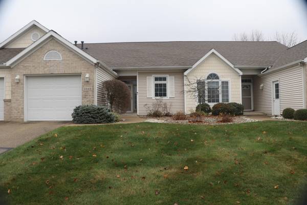 3266 Town Crossing SW Drive, Grandville, MI 49418