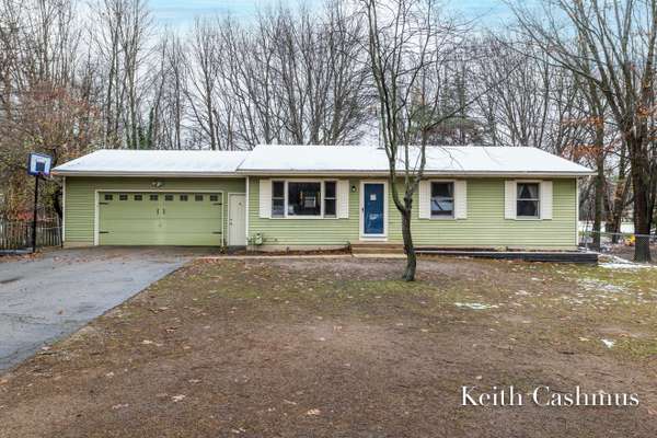 2849 Fairway Drive,  Dorr,  MI 49323