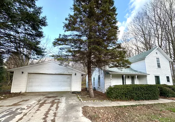 13377 Three Oaks Road, Sawyer, MI 49125