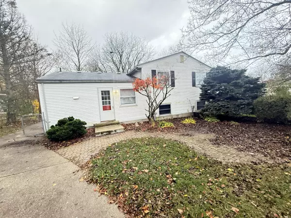 Troy, MI 48083,2591 trailwood Drive