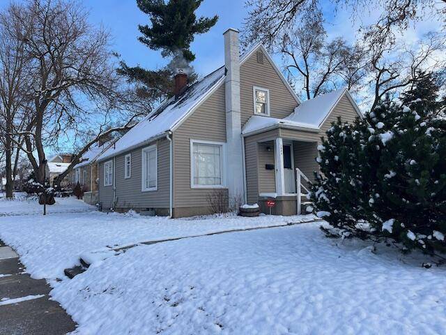 1543 Burton SE Street, Grand Rapids, MI 49507