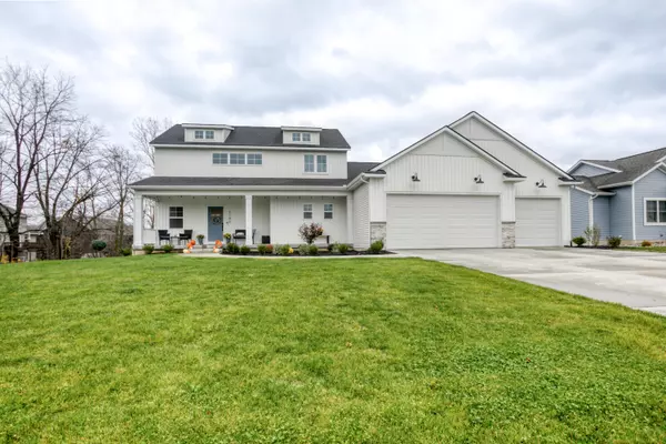 7190 Sugar Maple Drive, Hudsonville, MI 49426