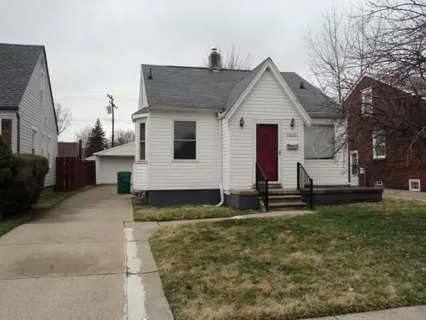 23087 Oakwood Avenue, Eastpointe, MI 48021