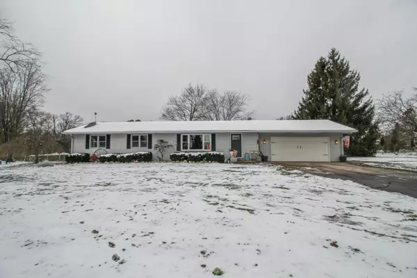 57066 Gearhart Landing Road, Three Rivers, MI 49093