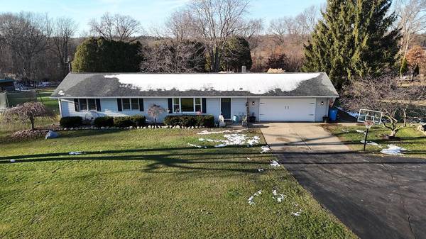 57066 Gearhart Landing Road, Three Rivers, MI 49093