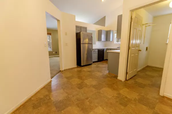 7174 Mission Hills Drive,  Ypsilanti,  MI 48197