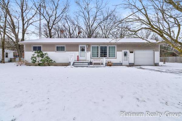 2495 MacArthur Road, Muskegon, MI 49442