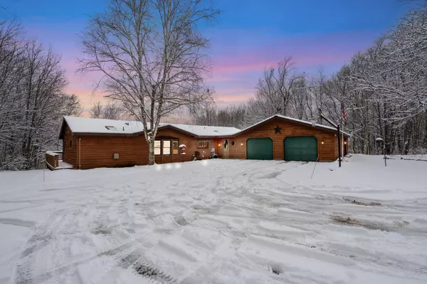 2633 W Lake Road, Hart, MI 49420