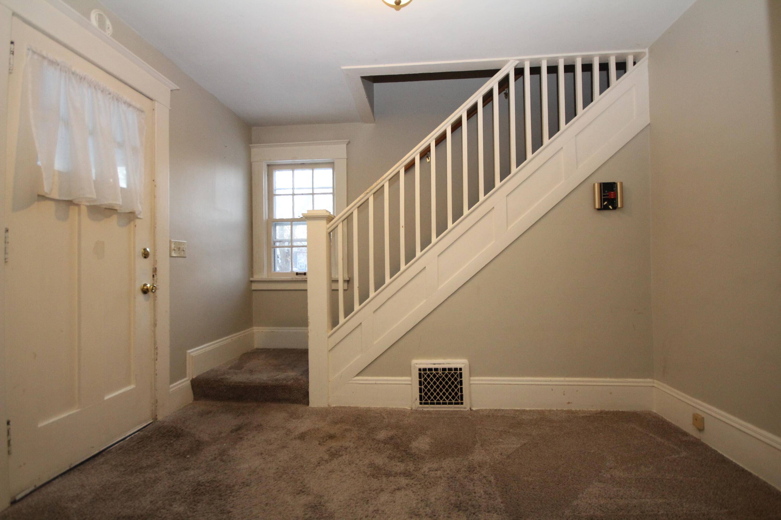 Vicksburg, MI 49097,107 E Maple Street