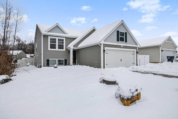 72157 Beacon Court, South Haven, MI 49090