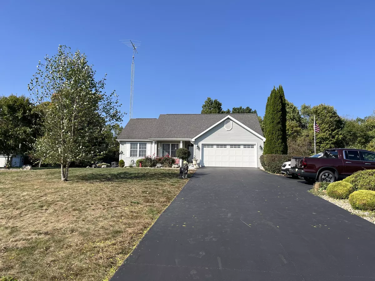 East Leroy, MI 49051,7993 Lancaster Lane