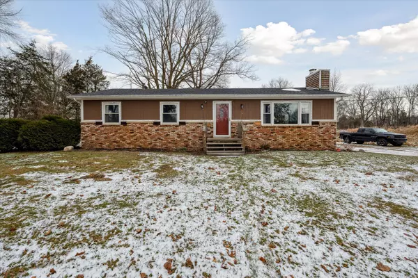 Pinckney, MI 48169,4420 W M-36