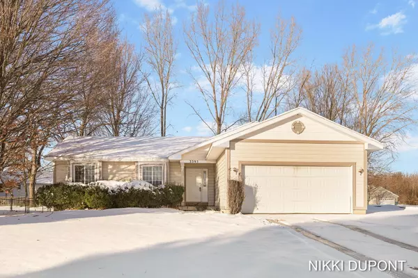 3393 Cornerstone Lane, Holland, MI 49424