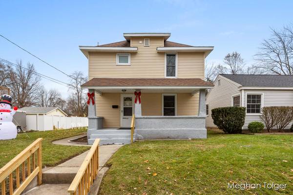 2032 Melita NE Avenue, Grand Rapids, MI 49505