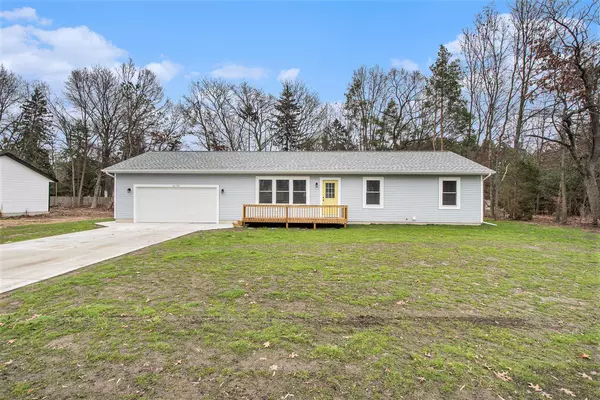 2190 Riegler Road, Muskegon, MI 49445