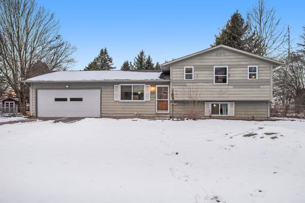 57150 Linda Avenue, Three Rivers, MI 49093