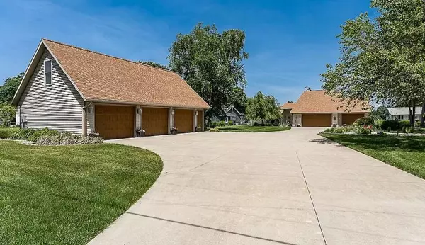 Norton Shores, MI 49441,840 Mona Lane