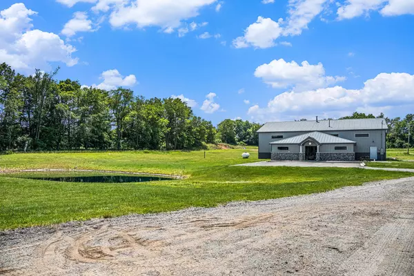 Clarklake, MI 49234,9486 S Meridian Road