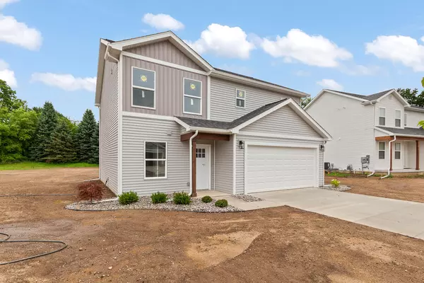 Adrian, MI 49221,2011 Green Acres Drive