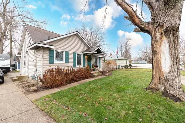 Wyoming, MI 49509,827 Kentfield SW Street