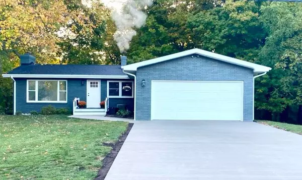 4747 Woodland Dr Drive, St. Joseph, MI 49085