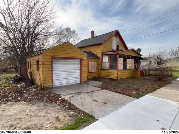 577 E Hackley Avenue, Muskegon, MI 49444