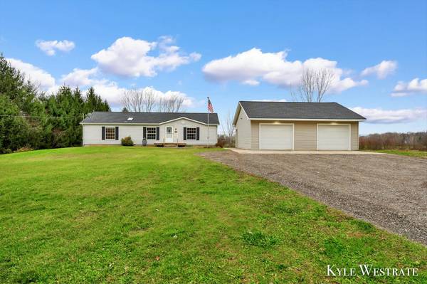 3446 13th Street, Wayland, MI 49348