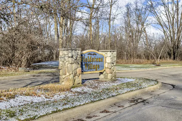 Chelsea, MI 48118,400 Fieldstone Court