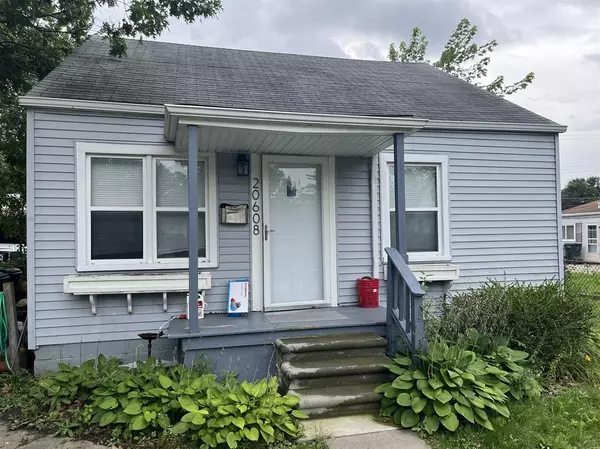 20608 Avalon Street, Saint Clair Shores, MI 48080