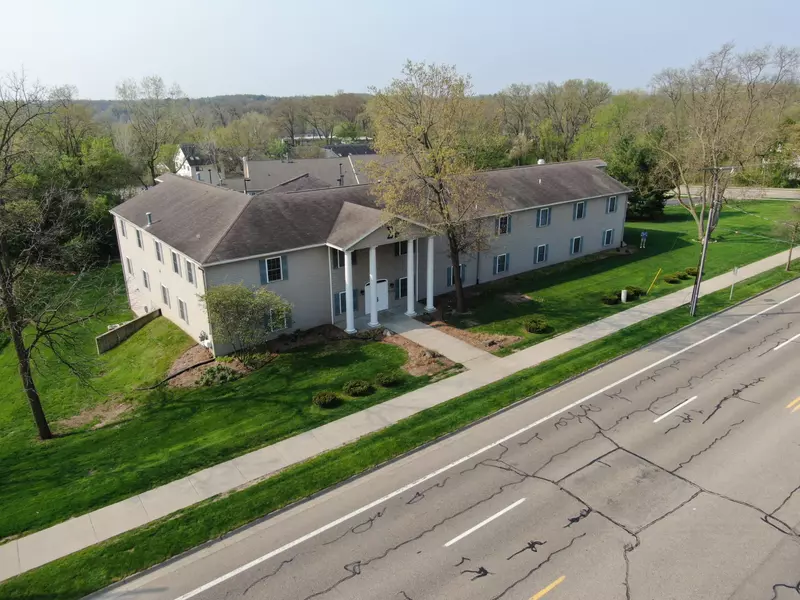 3125 W Michigan Avenue, Kalamazoo, MI 49006