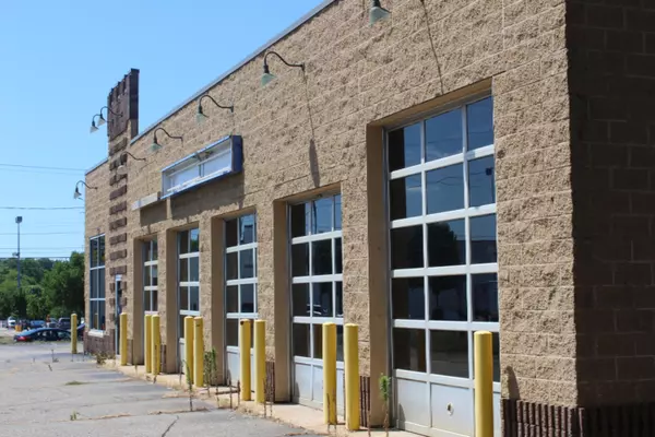 Portage, MI 49002,6841 S Westnedge Avenue