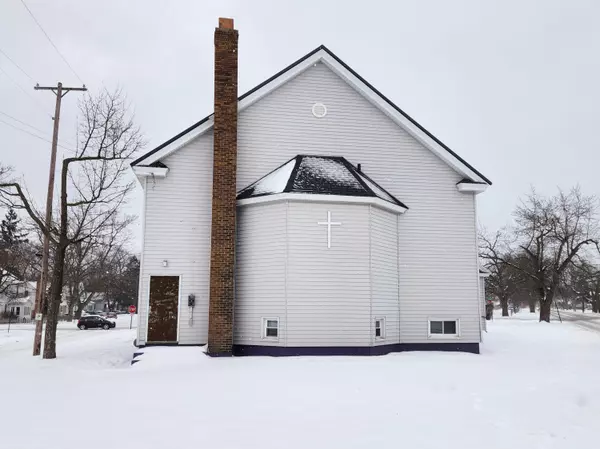 62 Irwin Avenue, Muskegon, MI 49442