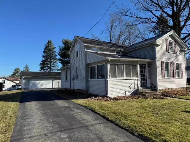 308 E Grove Street, Parma, MI 49269