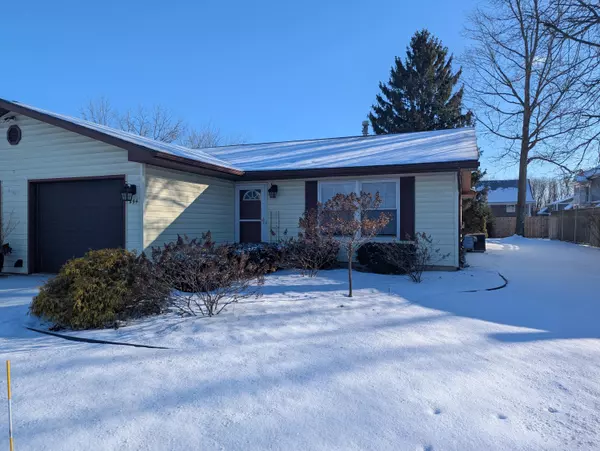 494 N Maple Road, Saline, MI 48176