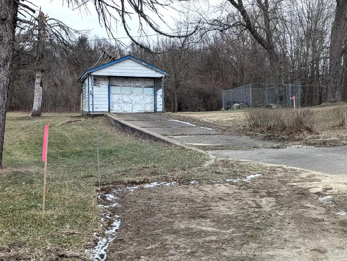 Bridgman, MI 49106,10067 Red Arrow Highway