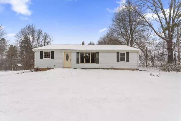 21512 Calvin Hill Street, Cassopolis, MI 49031