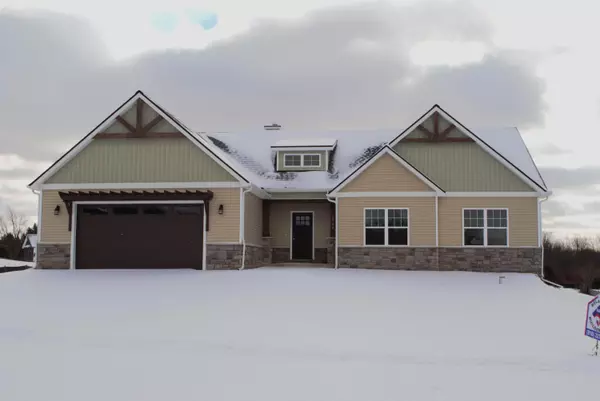 2763 Clivedon Road, Howell, MI 48843