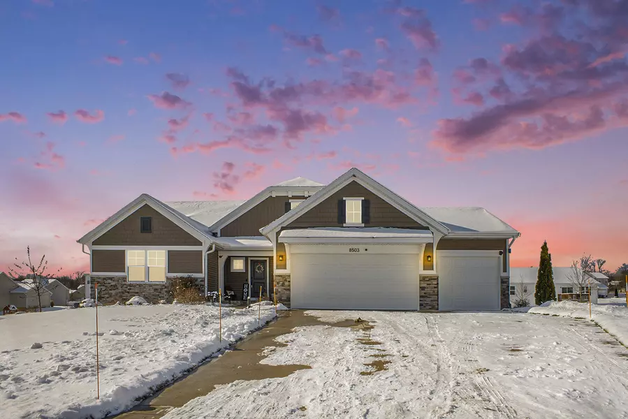 8503 Snowy Plover SE Road, Caledonia, MI 49316