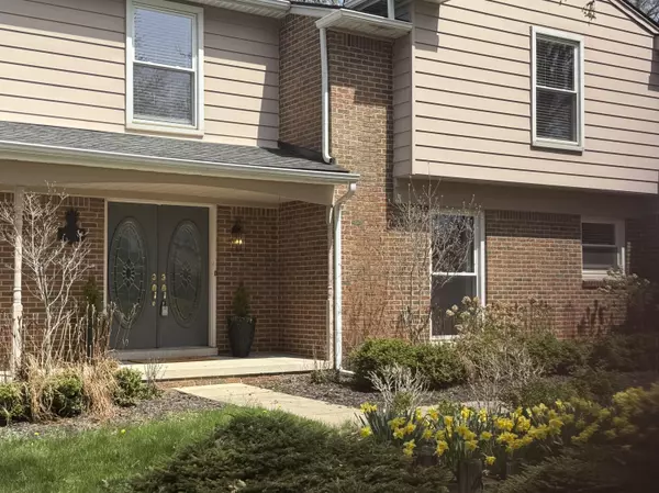 Grosse Ile, MI 48138,8820 Thorntree Drive