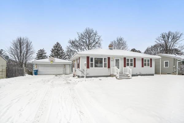 5543 Mick SE Avenue, Kentwood, MI 49548