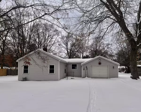 1144 Garden Avenue, Norton Shores, MI 49444