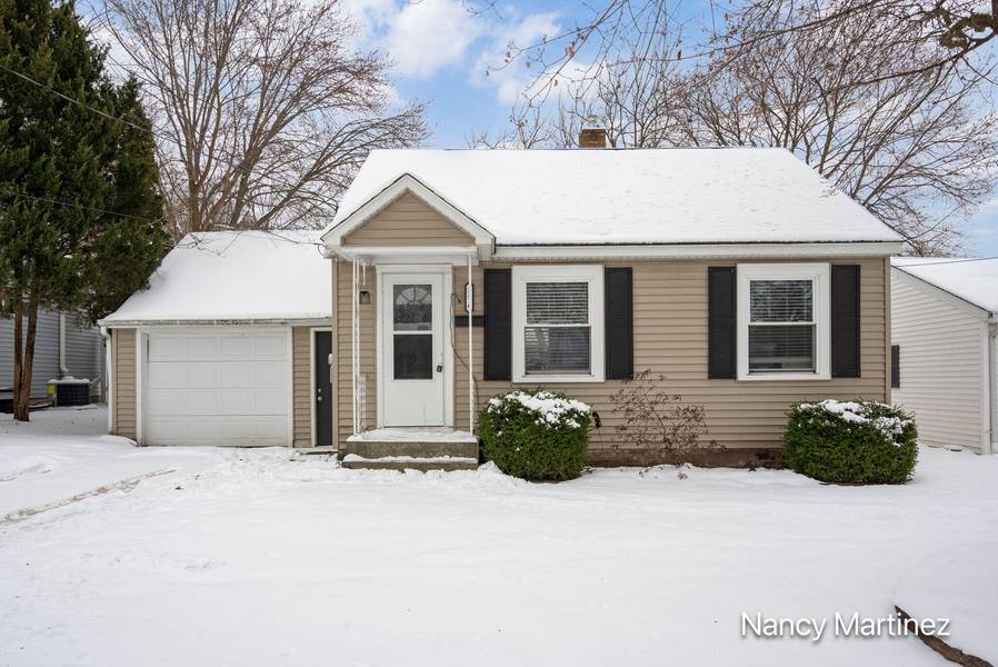 3316 Chestnut SW Avenue, Grandville, MI 49418